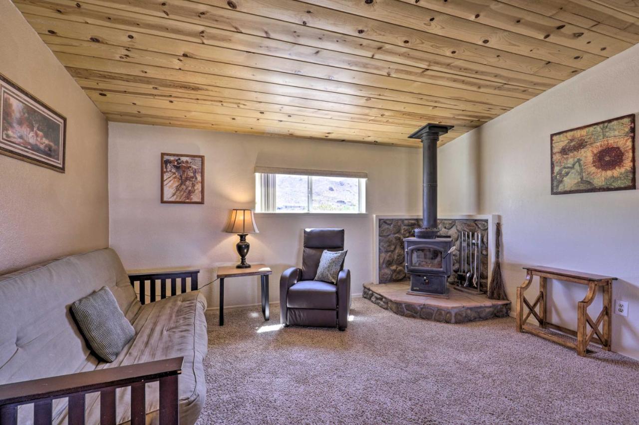 Rustic Bullhead City Retreat With Porch And Views מראה חיצוני תמונה