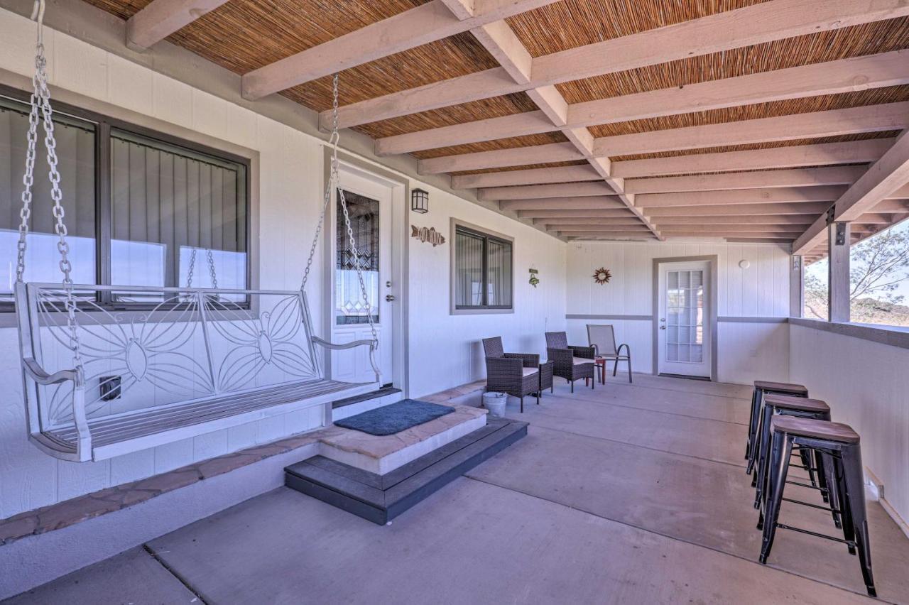 Rustic Bullhead City Retreat With Porch And Views מראה חיצוני תמונה